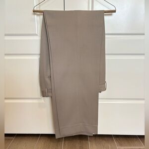 Jos A Bank Men’s Dress Pants Slacks Signature Collection Tan 33x33 Tailored Fit